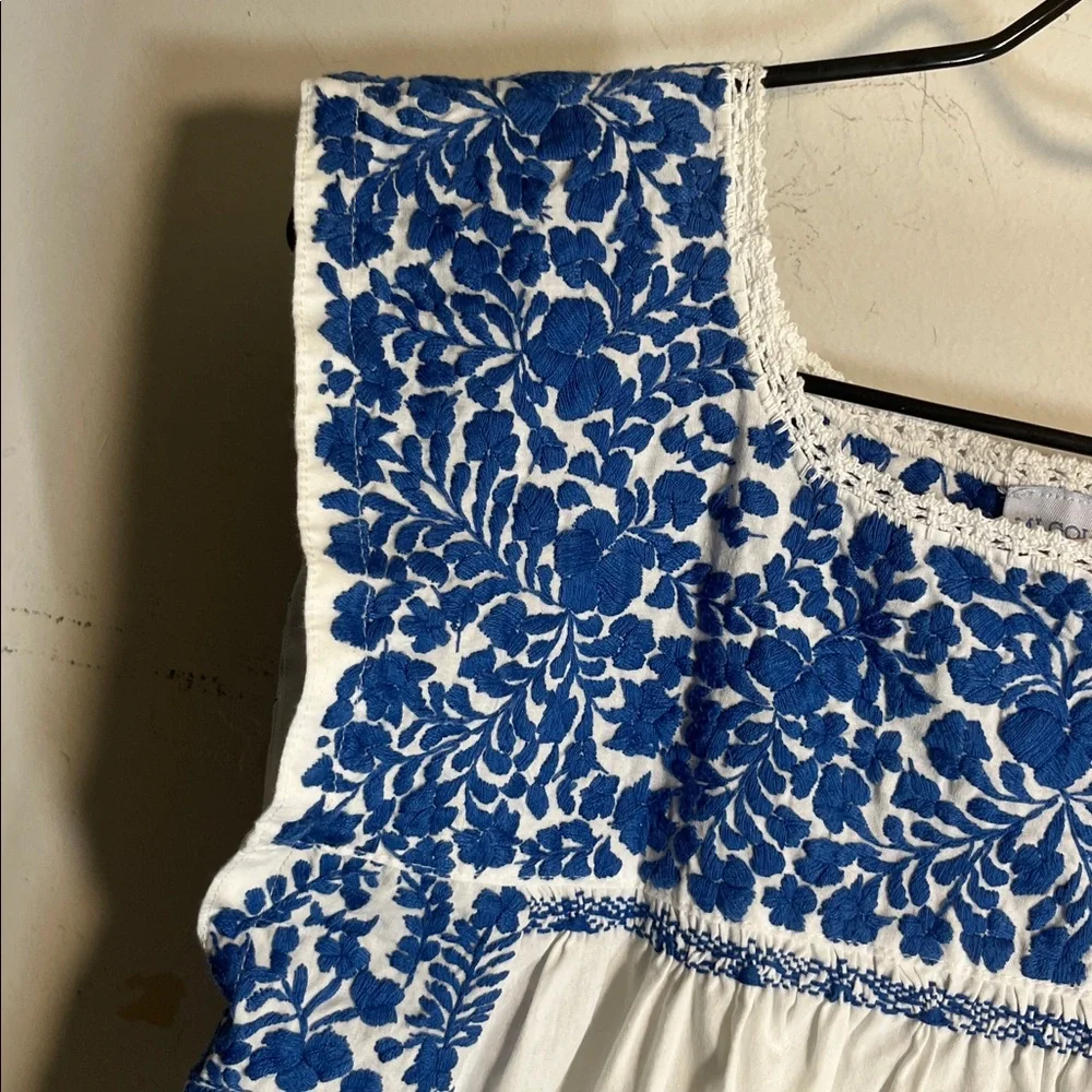 Mi Golondrina Blue & White Embroidered Mexican Women's Blouse - Picture 2 of 9